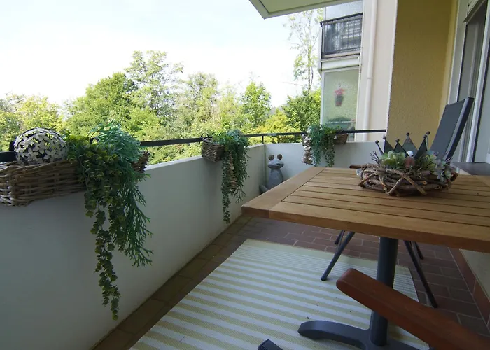 公寓 Am Bruneaermel 巴特劳特堡